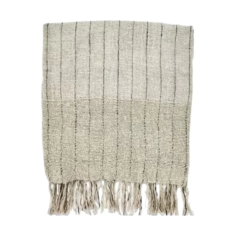Olsson & Jensen Newton throw 130x170 cm Nature | Scandinavian Design | Wool blankets & throws | Beige