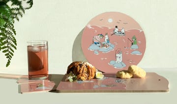 Fiske Moomin summer 2022 tray 20x27 cm - Pink - Opto Design