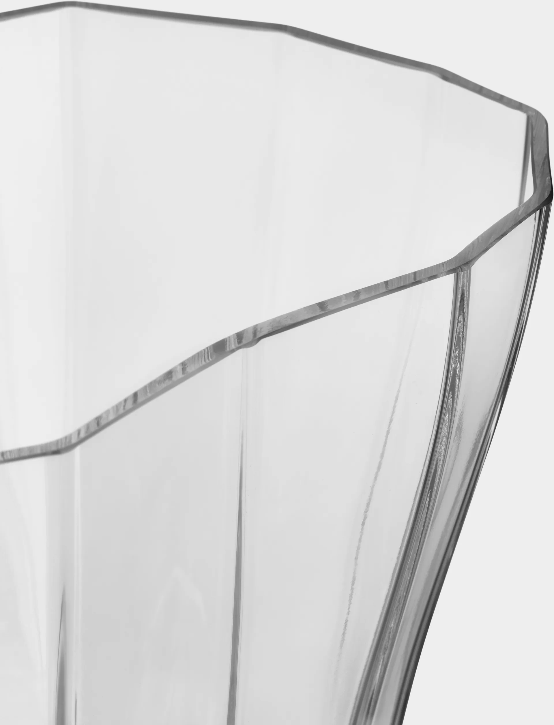 Reed vase 17.5 cm, Clear Orrefors