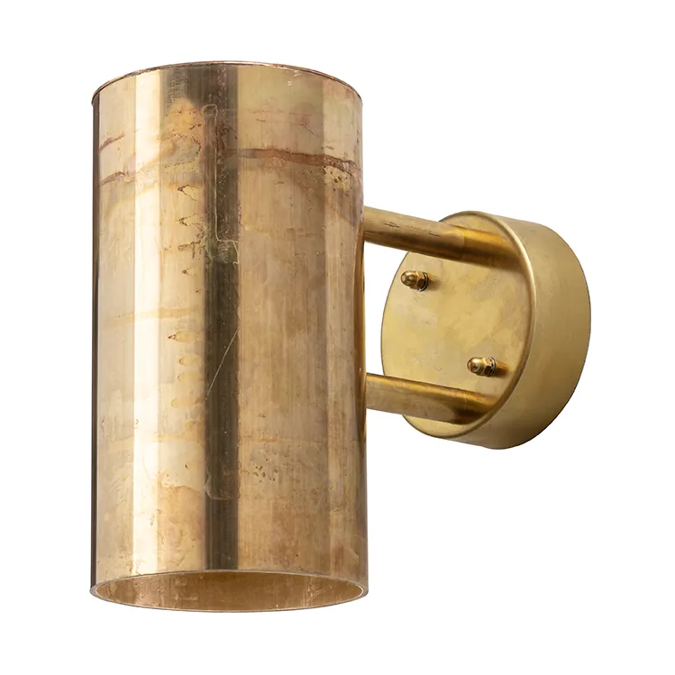 Örsjö Belysning C627 small outdoor wall lamp Brass | Scandinavian Design | Wall lights | Gold-coloured