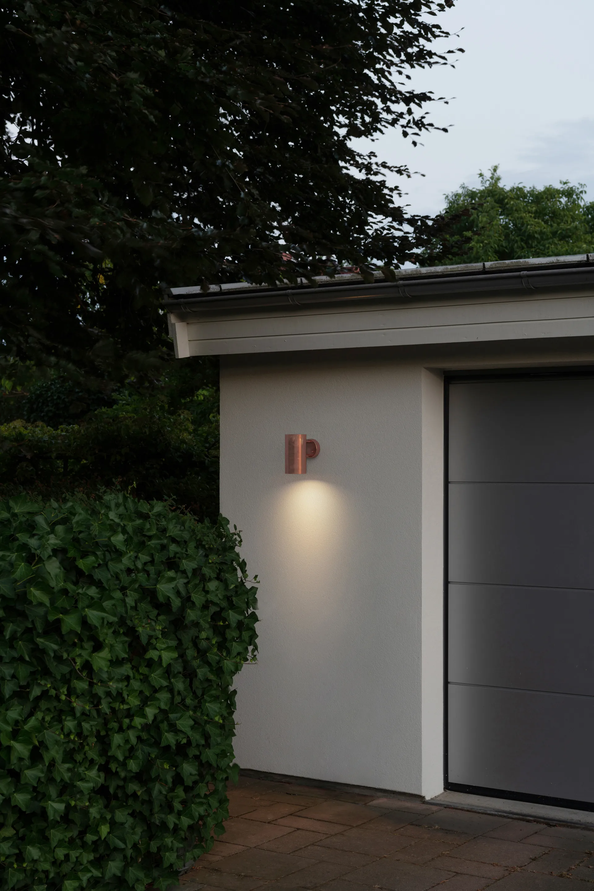 C627 small outdoor wall lamp, Copper Örsjö Belysning