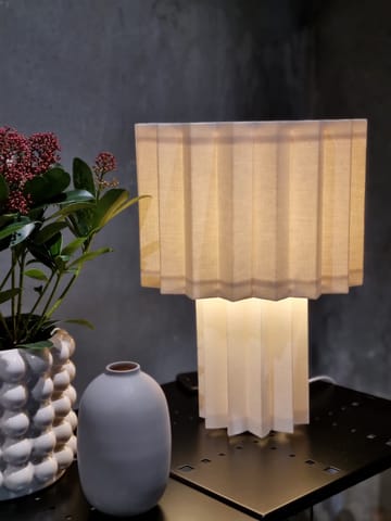 Plissé table lamp - textile - White - Örsjö Belysning