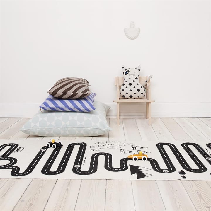 Adventure rug 70x180 cm, beige-black OYOY