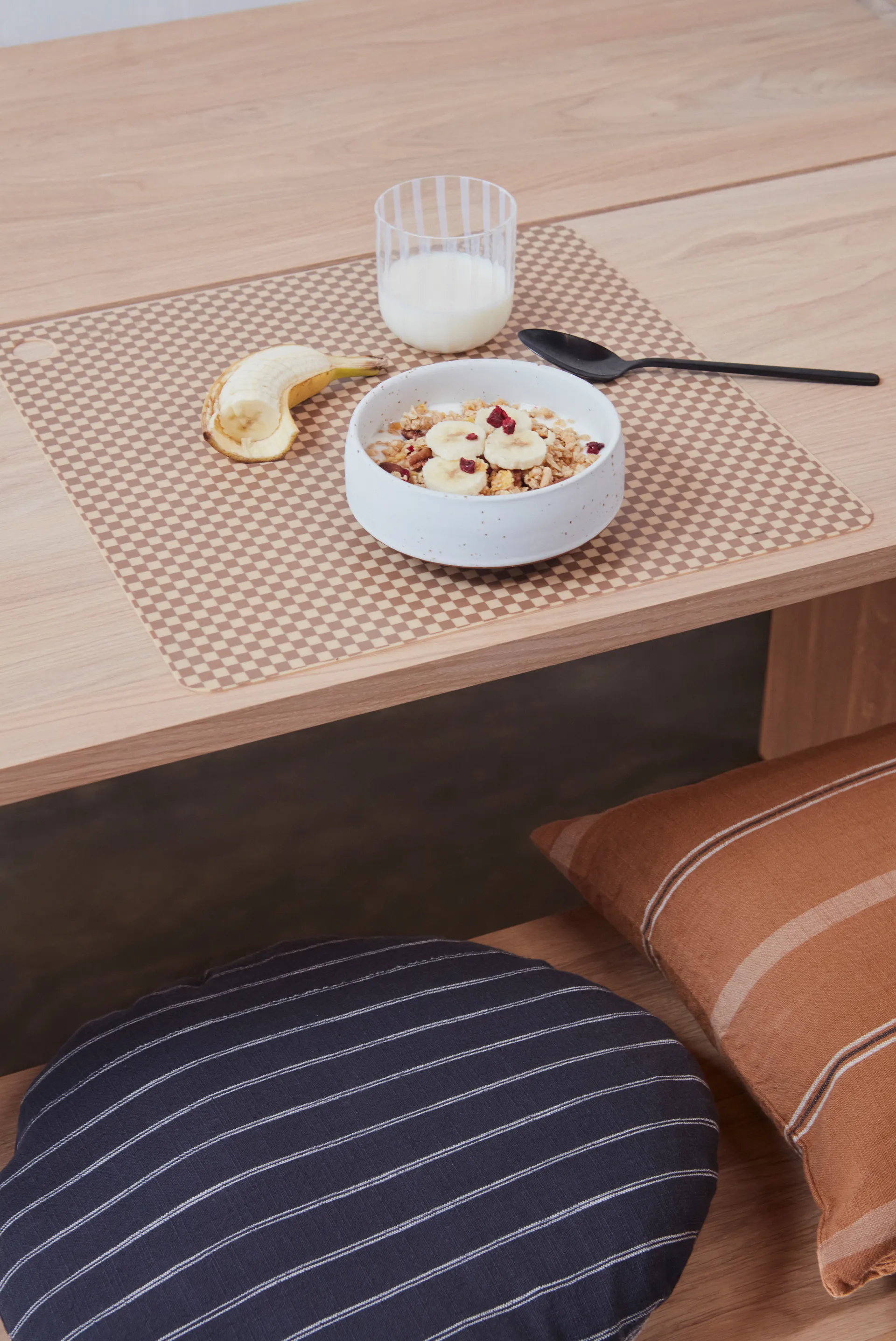 Hagi bowl Ø17 cm, White-light brown OYOY