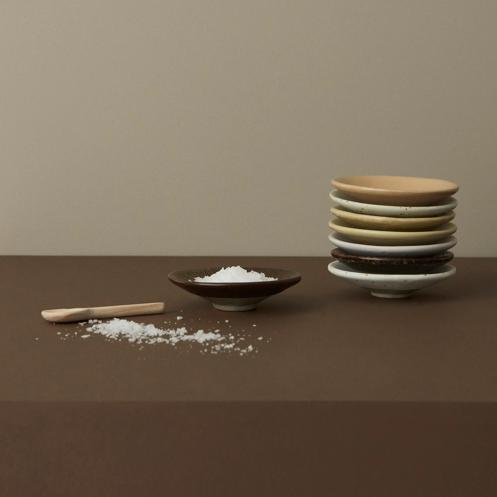 Hagi bowl mini Ø8 cm, brown OYOY