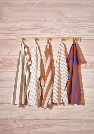 Kurin kitchen towel 50x70 cm 2-pack - Caramel-blue - OYOY