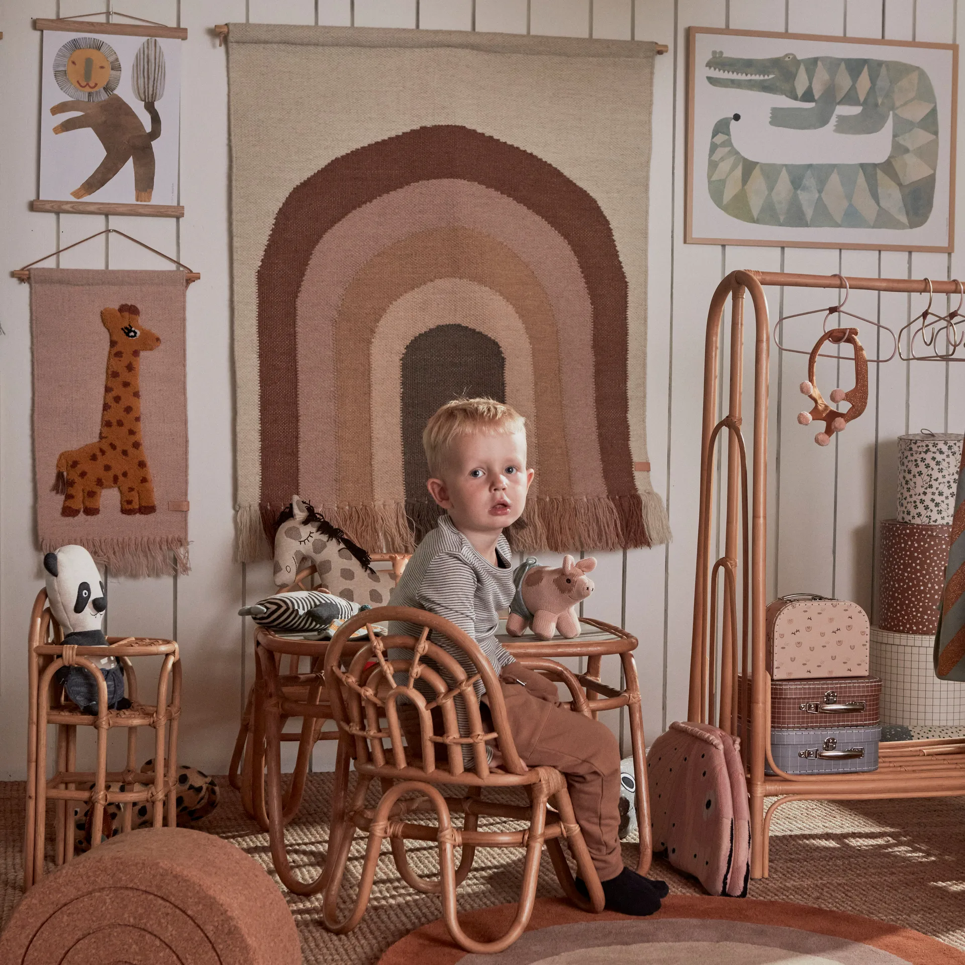 Standing Lion poster 30x40 cm, multi OYOY