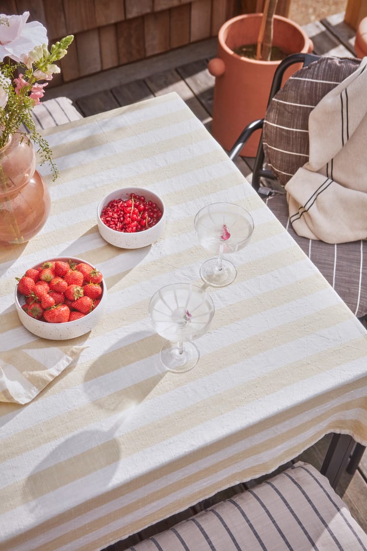 Striped tablecloth 140x200 cm - Vanilla - OYOY