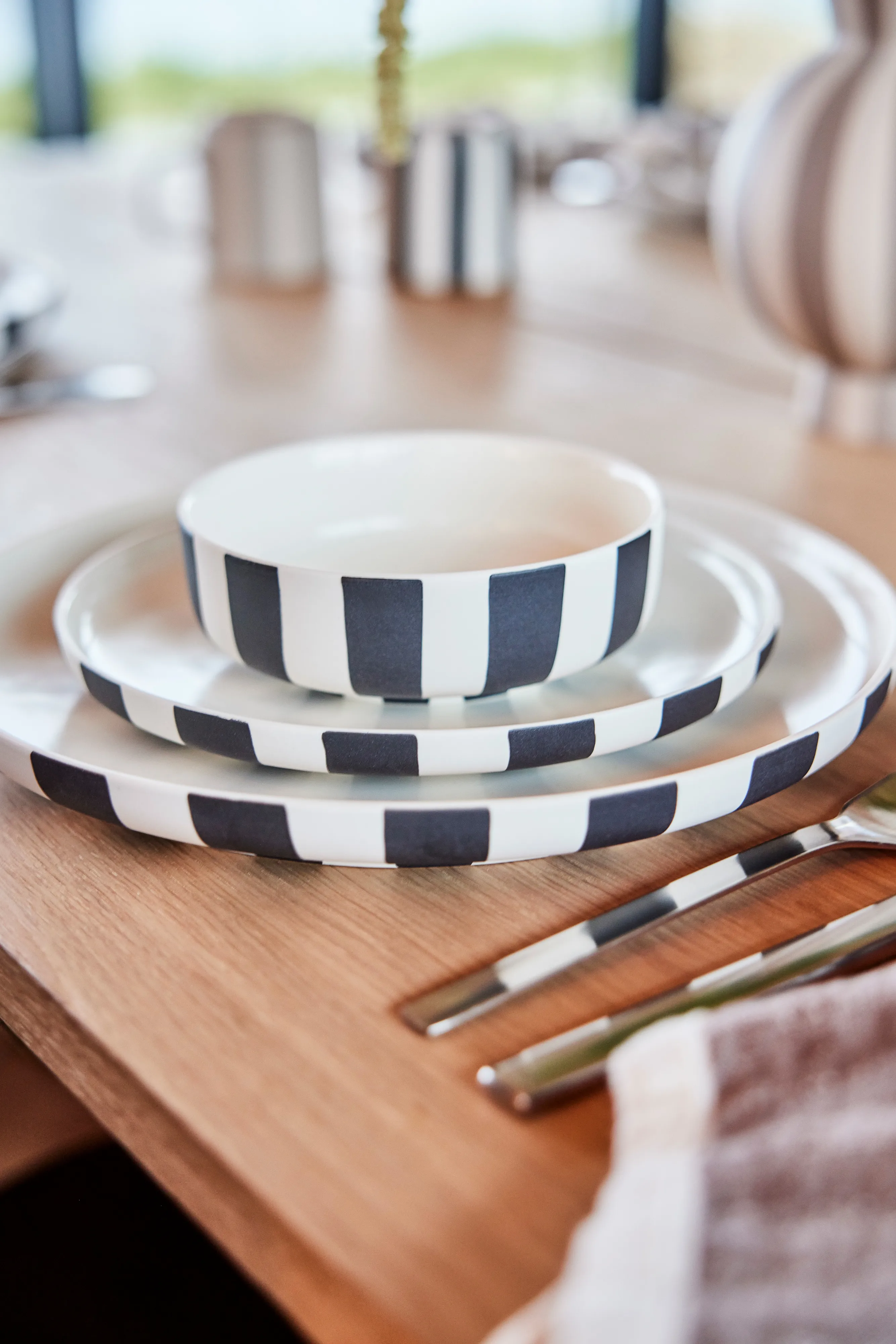 Toppu dinner plate Ø20 cm from OYOY - NordicNest.com
