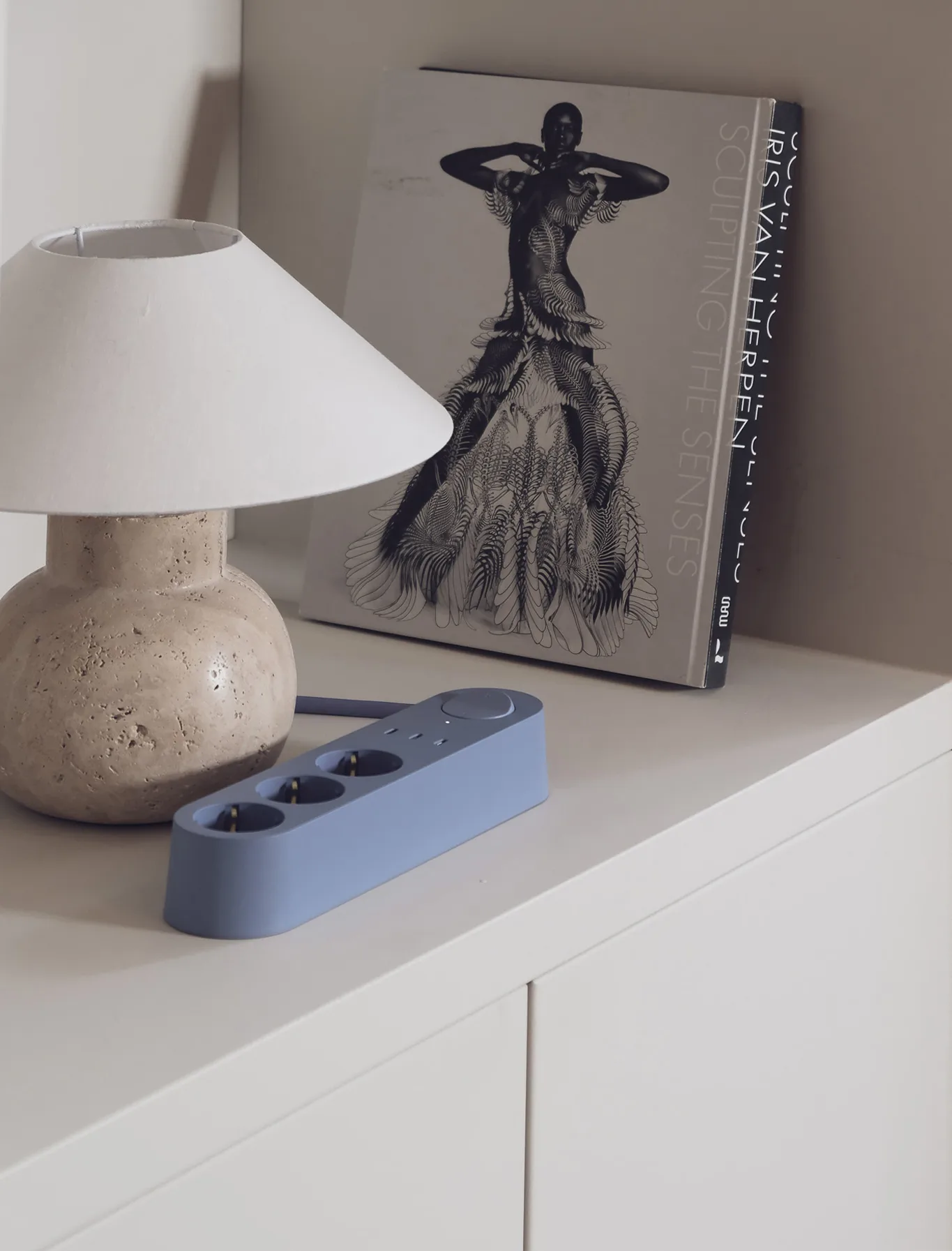 Alma Power Bar power strip, Kattegatt blue Palette