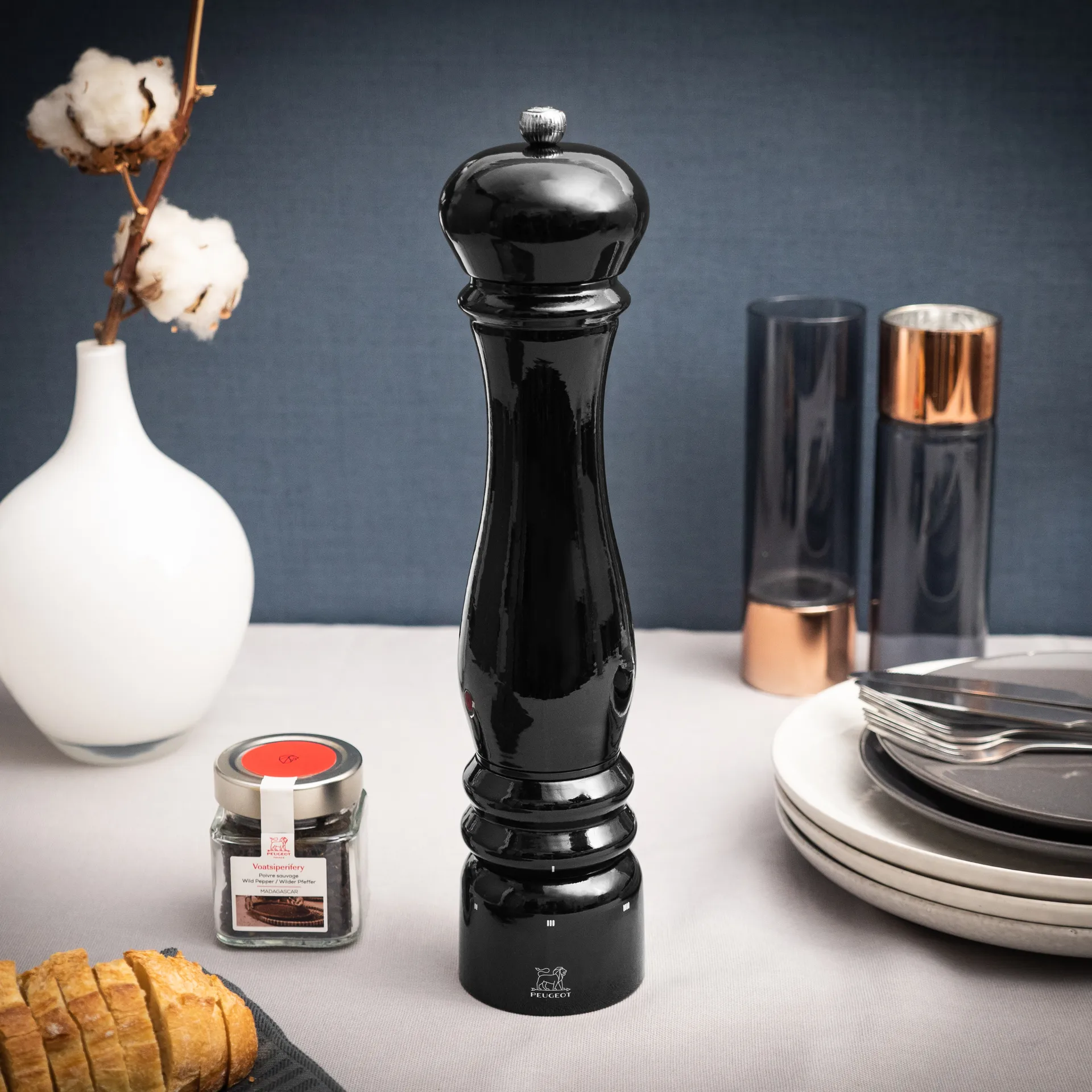 Paris electric salt mill 34 cm, Black Peugeot