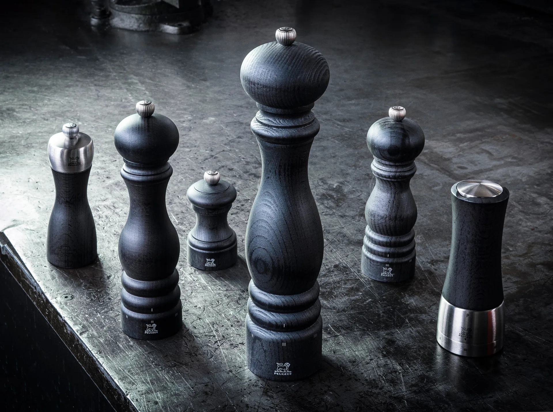 Paris u'Select Z salt mill 18 cm, Graphite Peugeot