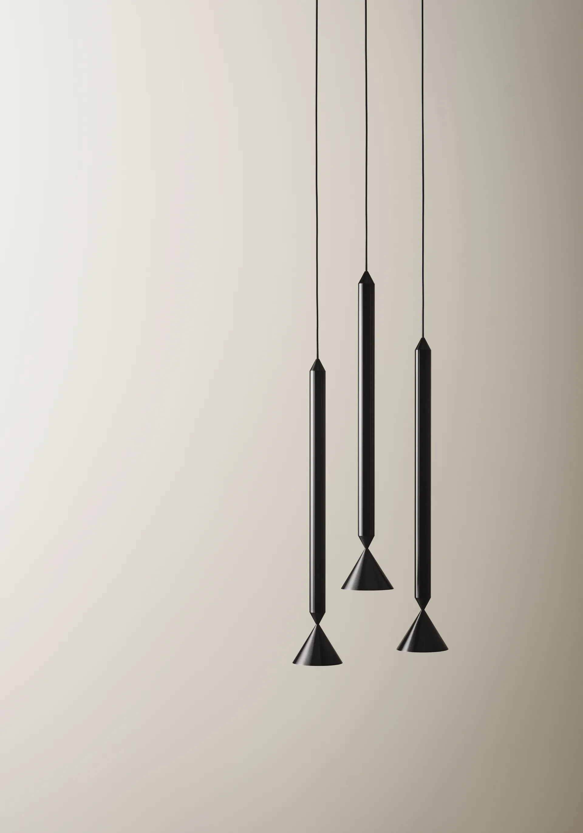 Apollo 59 pendant lamp, Darkest hour Pholc
