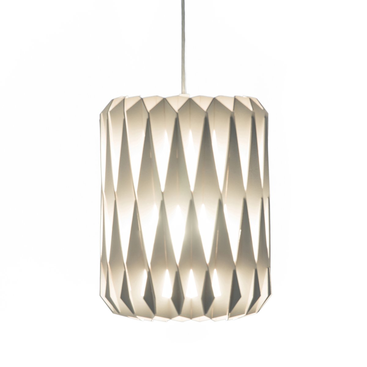 Pilke Pilke Signature pendant lamp Ø18 cm White | Scandinavian Design | Pendant lamps | White