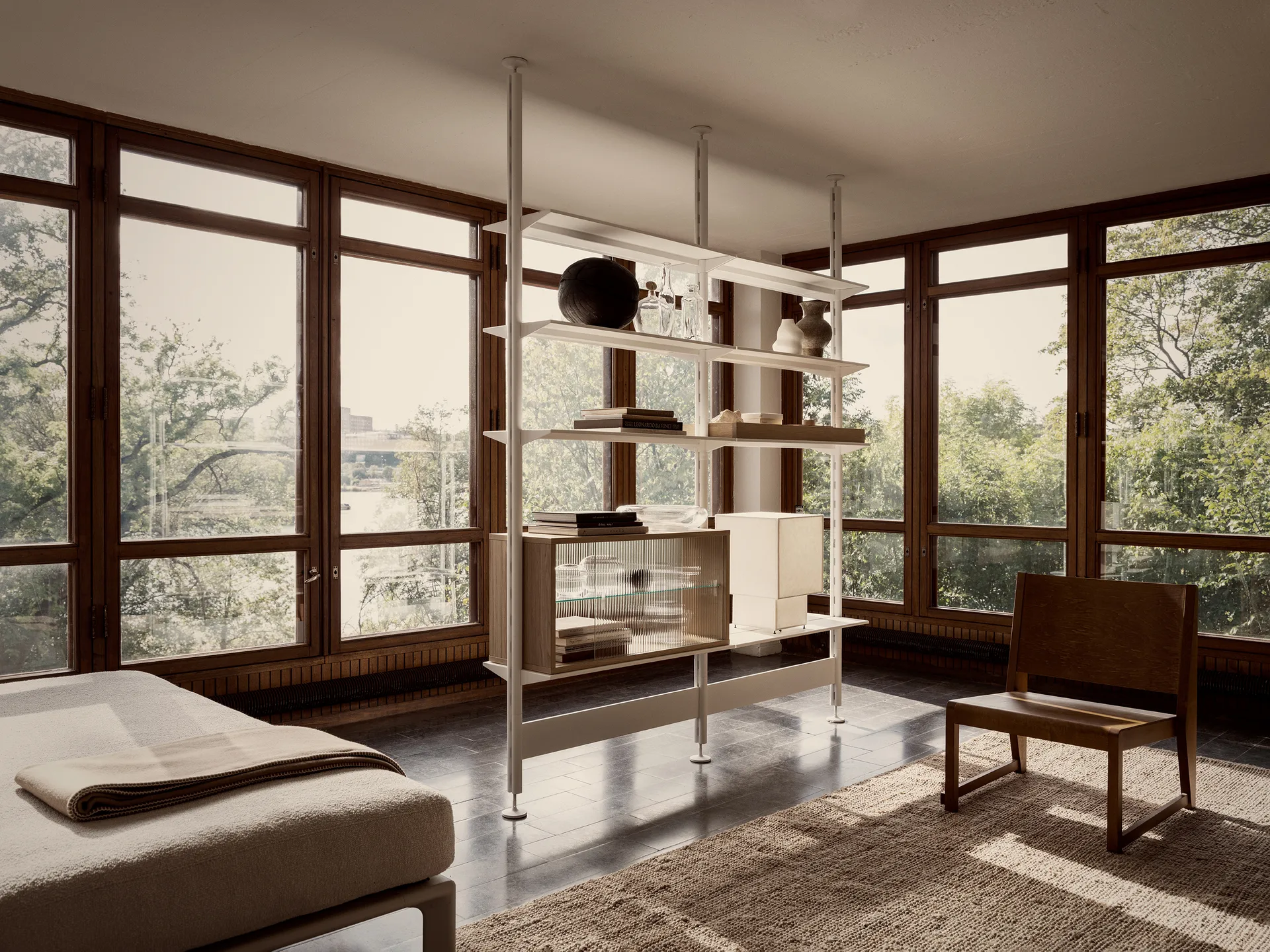 Pira display cabinet, Whitened oak–fluted glass, 70x31 cm, glass back Pira