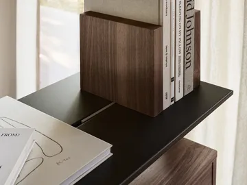Pira G2 shelving system F C A Black/Walnut 240–247 cm - Pira
