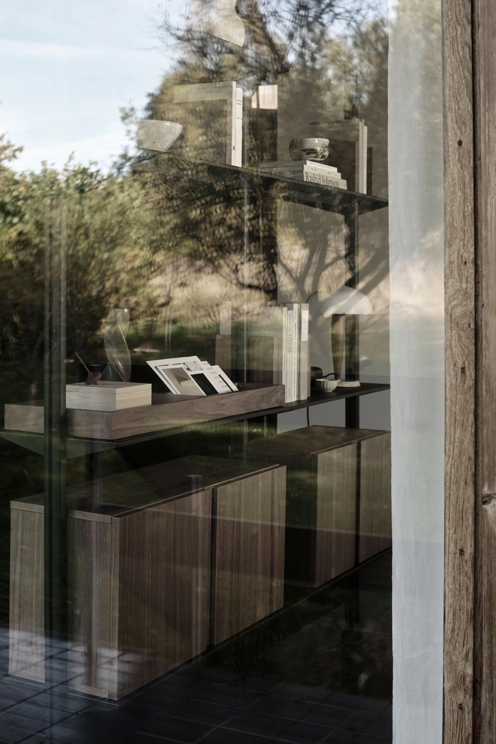 Pira G2 shelving system F C A Black/Walnut 240–247 cm Pira