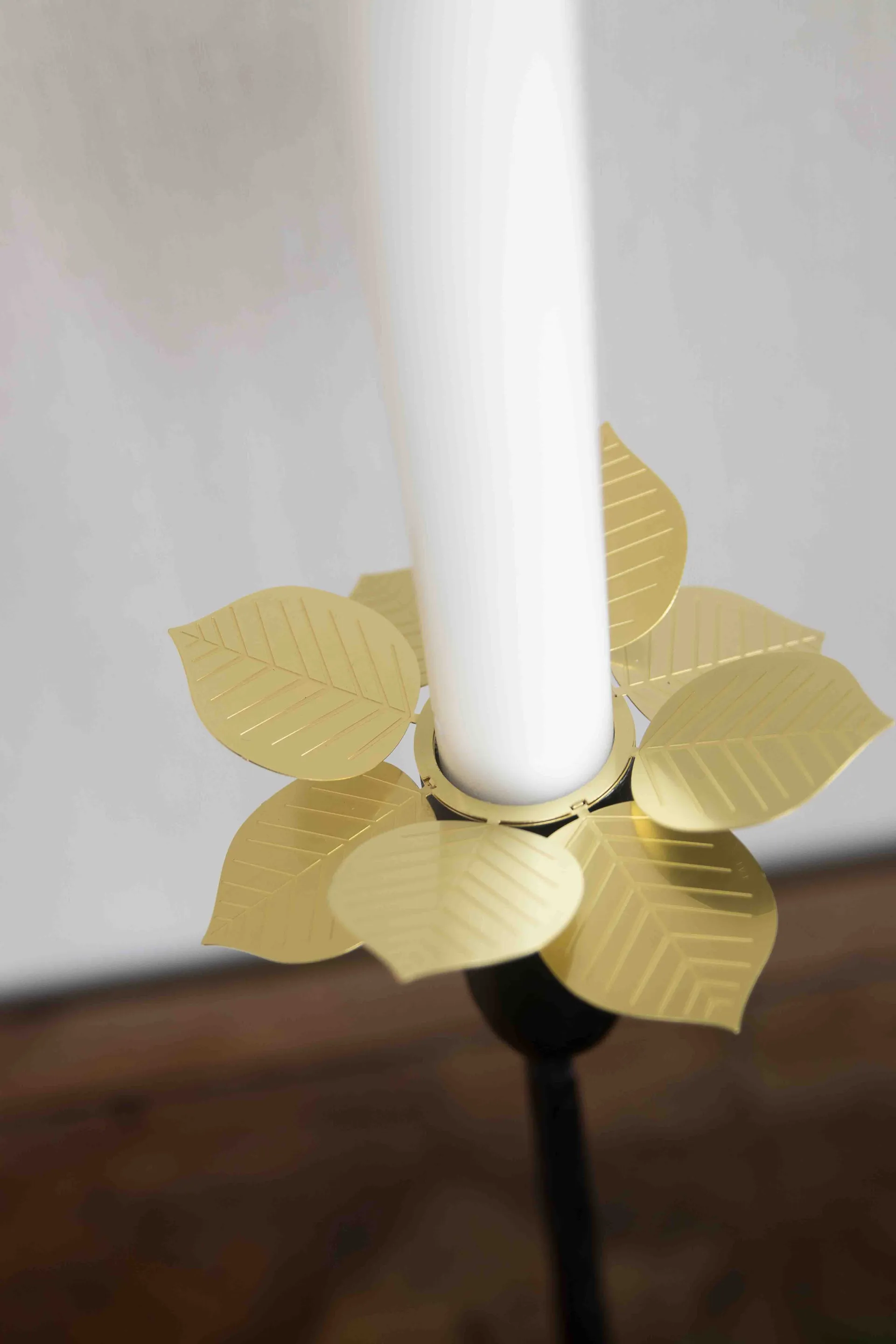 Berså candle ring Ø9.5 cm, Brass Pluto Design