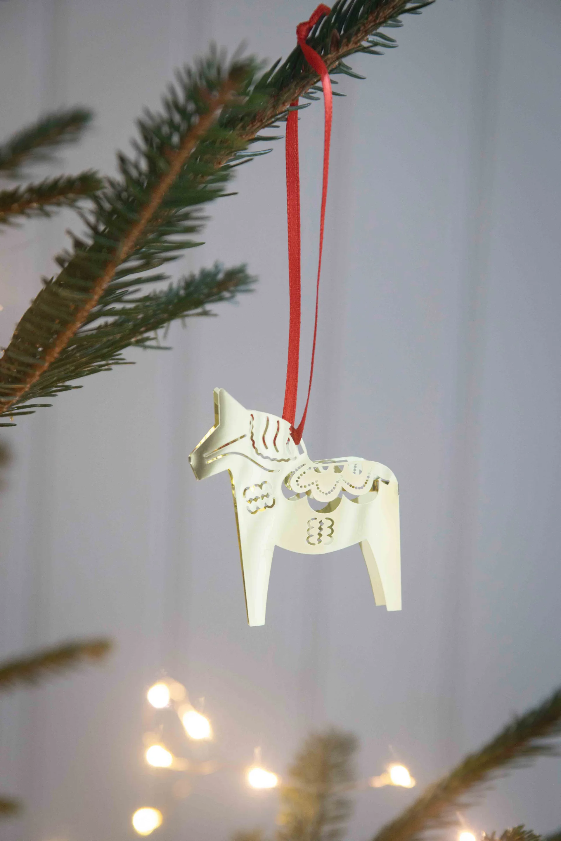 Christmas horse 3D hanging ornament, Gold Pluto Design