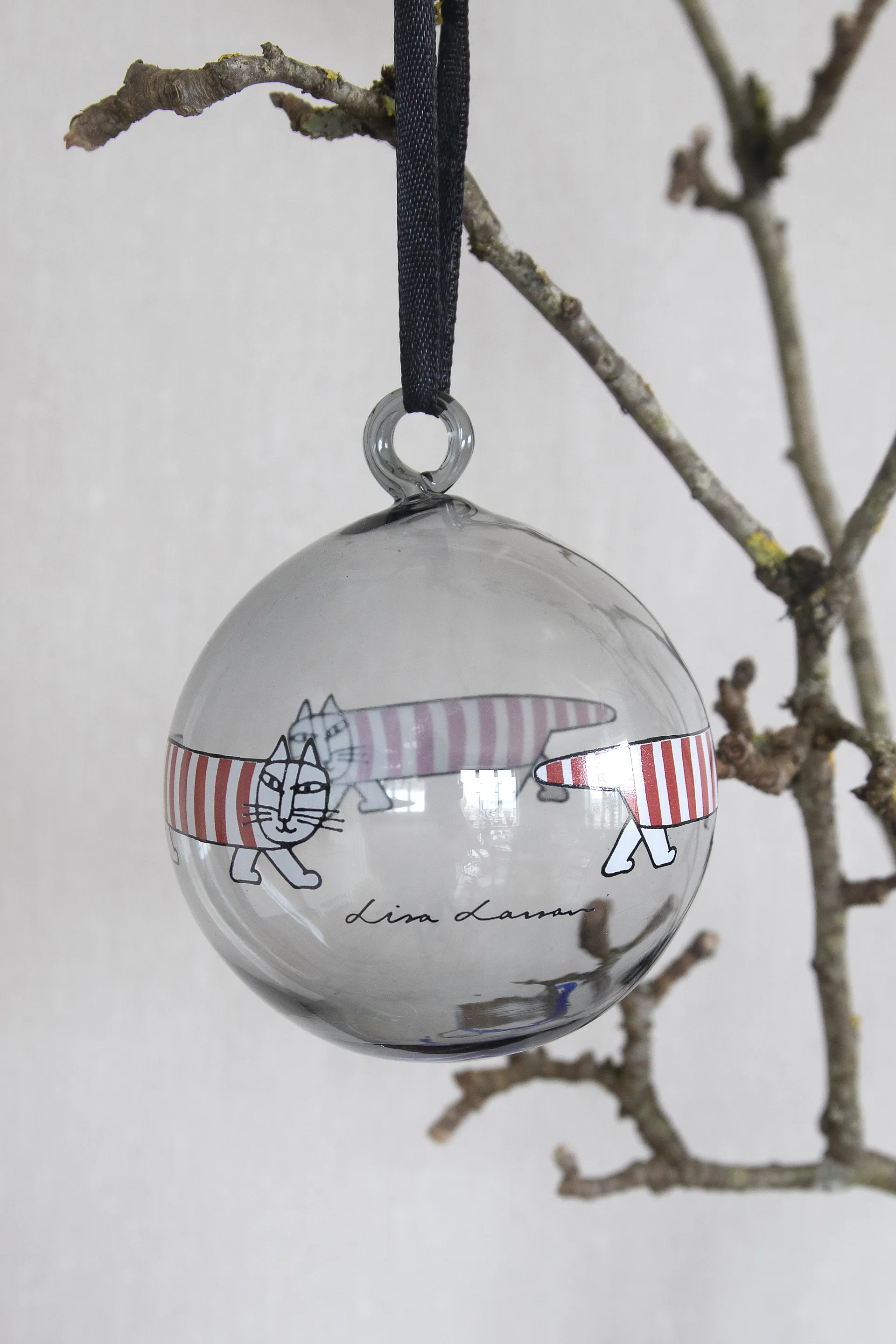 Lisa Larson Mikey Christmas ornament, Silver-red-white Pluto Design