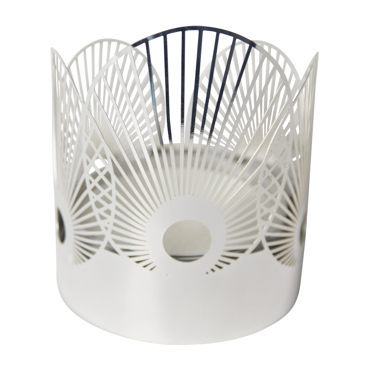 Pluto Design Sun lantern medium o6.5 cm Silver | Scandinavian Design | Tea light holders, lanterns & candle dishes | Silver-coloured
