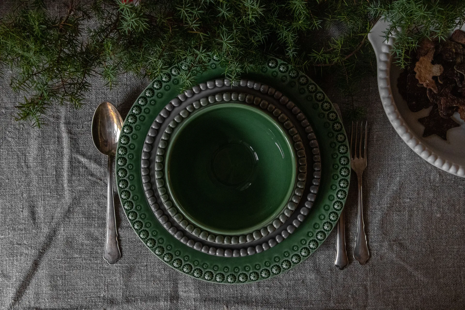 Daisy dinner plate Ø 29 cm 2-pack, forest (darkgreen) PotteryJo