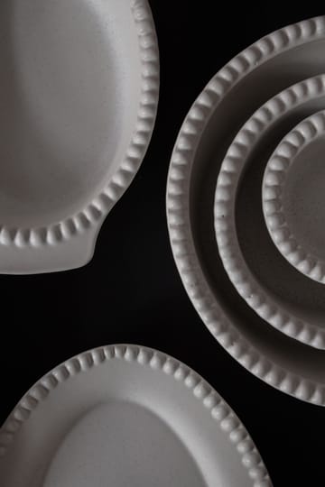 Daria serving plate 35 cm stengods - Cotton white - PotteryJo