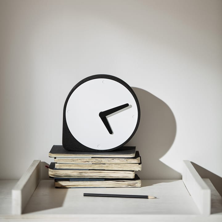 Clork table clock - Black - Puik