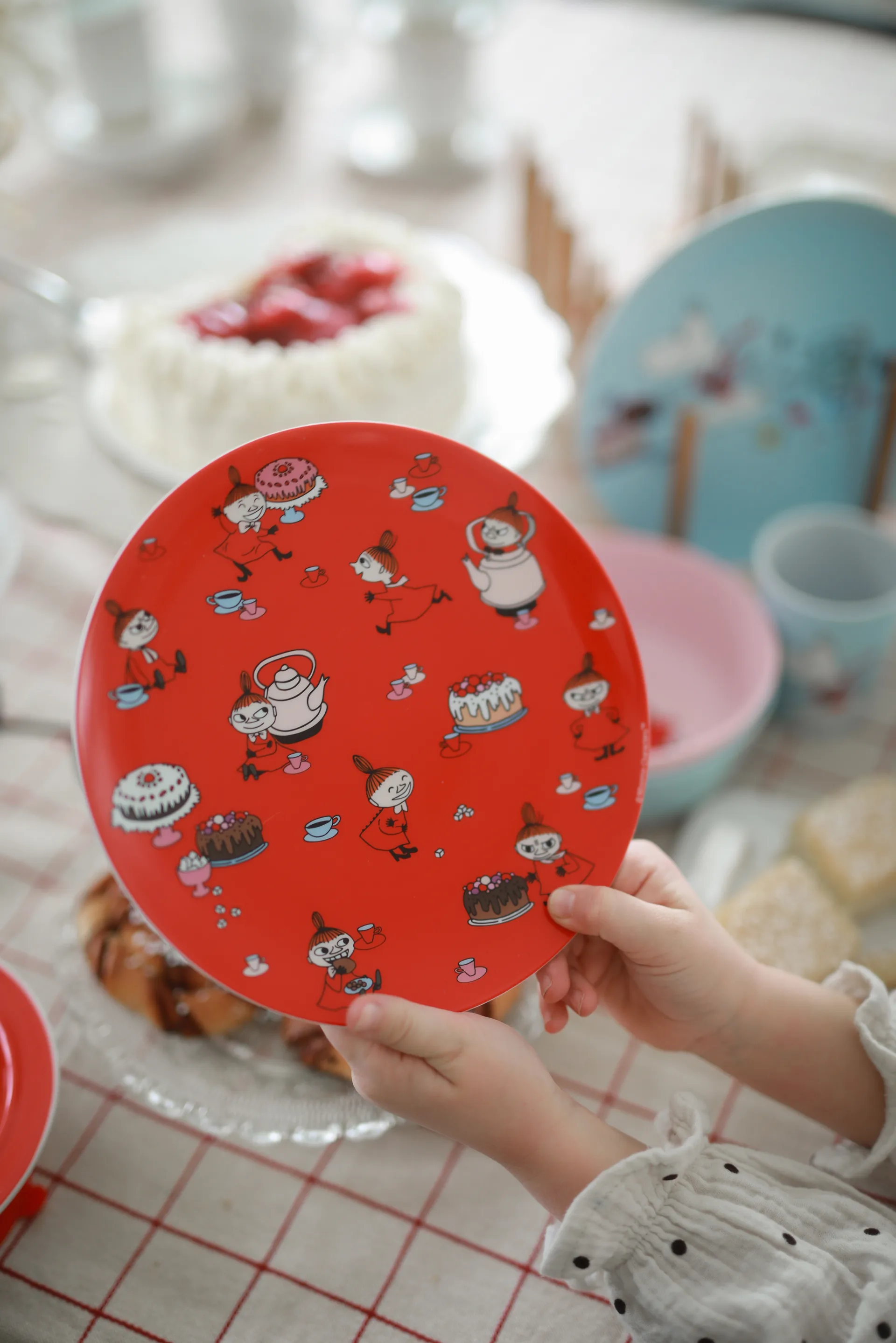 Moomin Little My flat plate Ø19.8 cm, Red Rätt Start