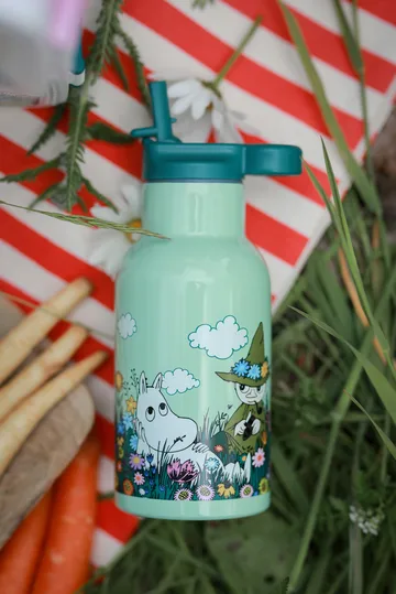 Moomin Meadow water bottle 34 cl - Green - Rätt Start