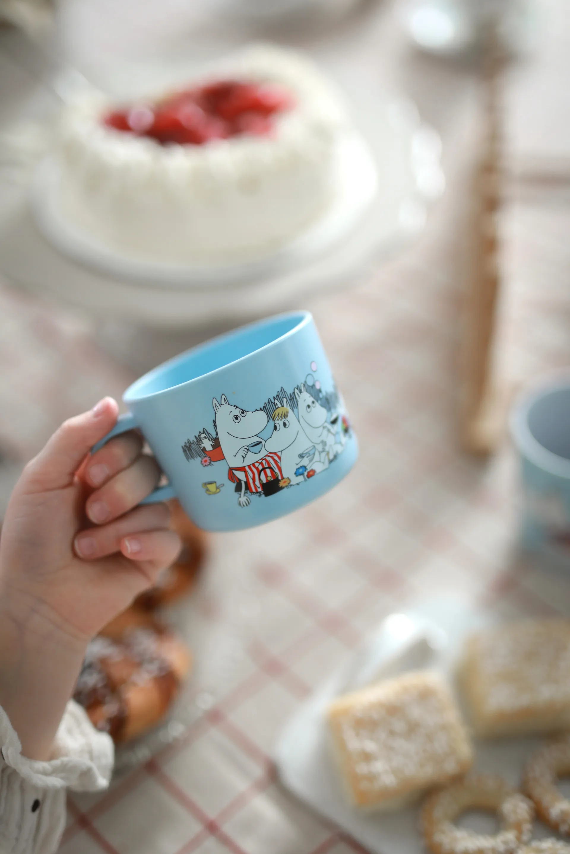 Moomin Picnic mug 25 cl, Light blue Rätt Start
