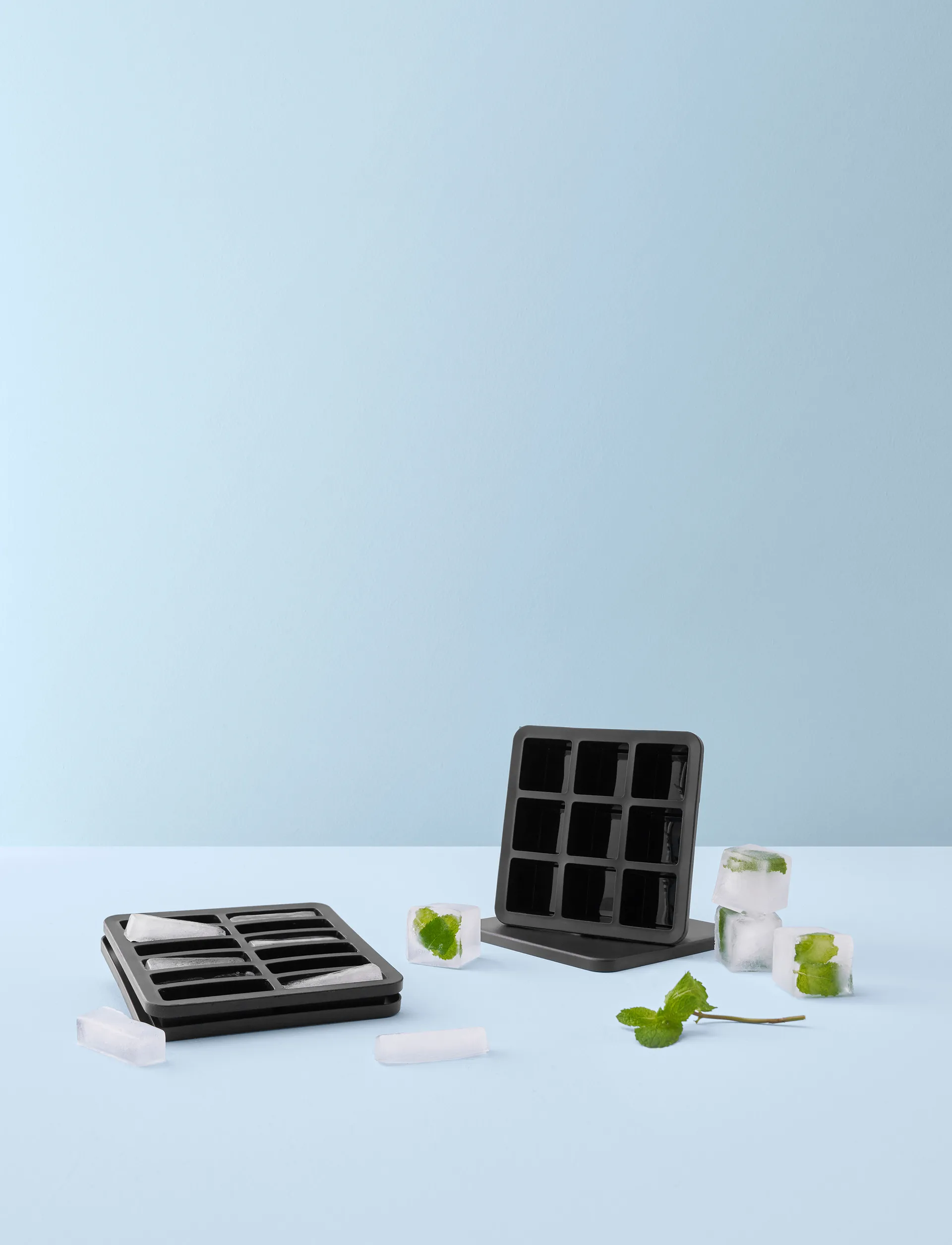 FREEZE-IT ice cube tray with lid, 5x19x19 cm RIG-TIG