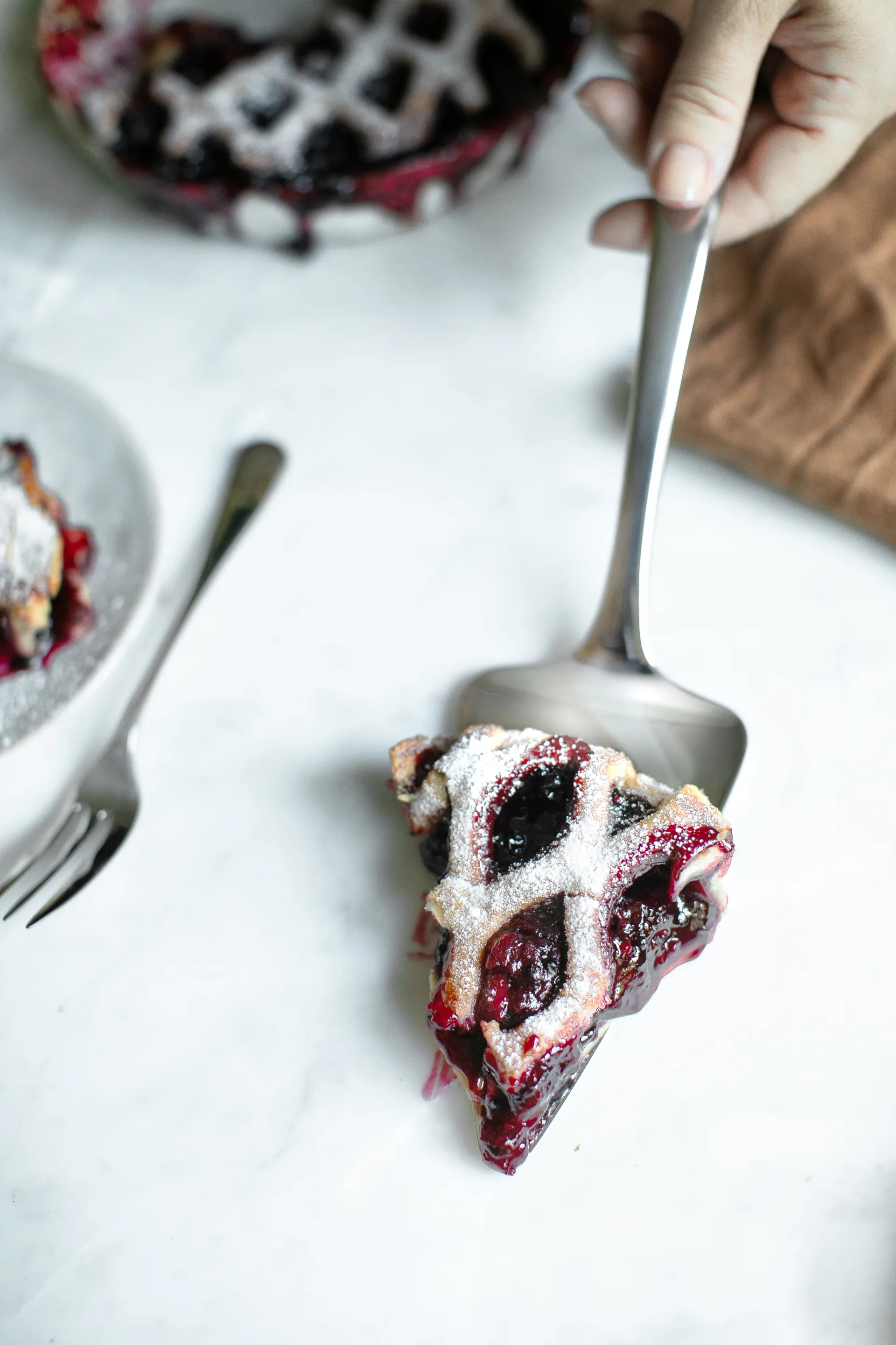 Robert Welch Signature cake server, Stainless steel Robert Welch