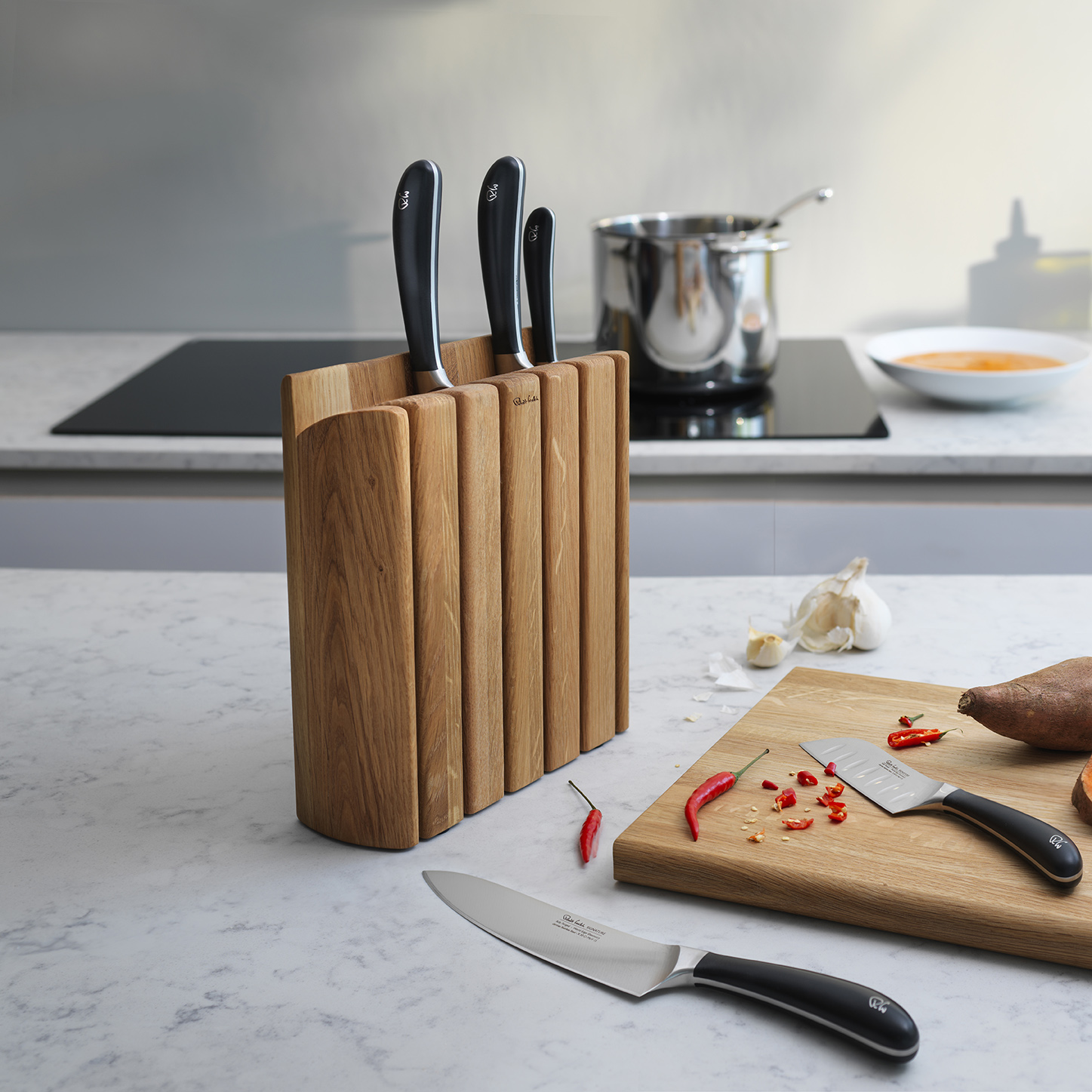 Signature Prism Oak Knife Block Set, Includes Classic Chopping Board and  Sharpener