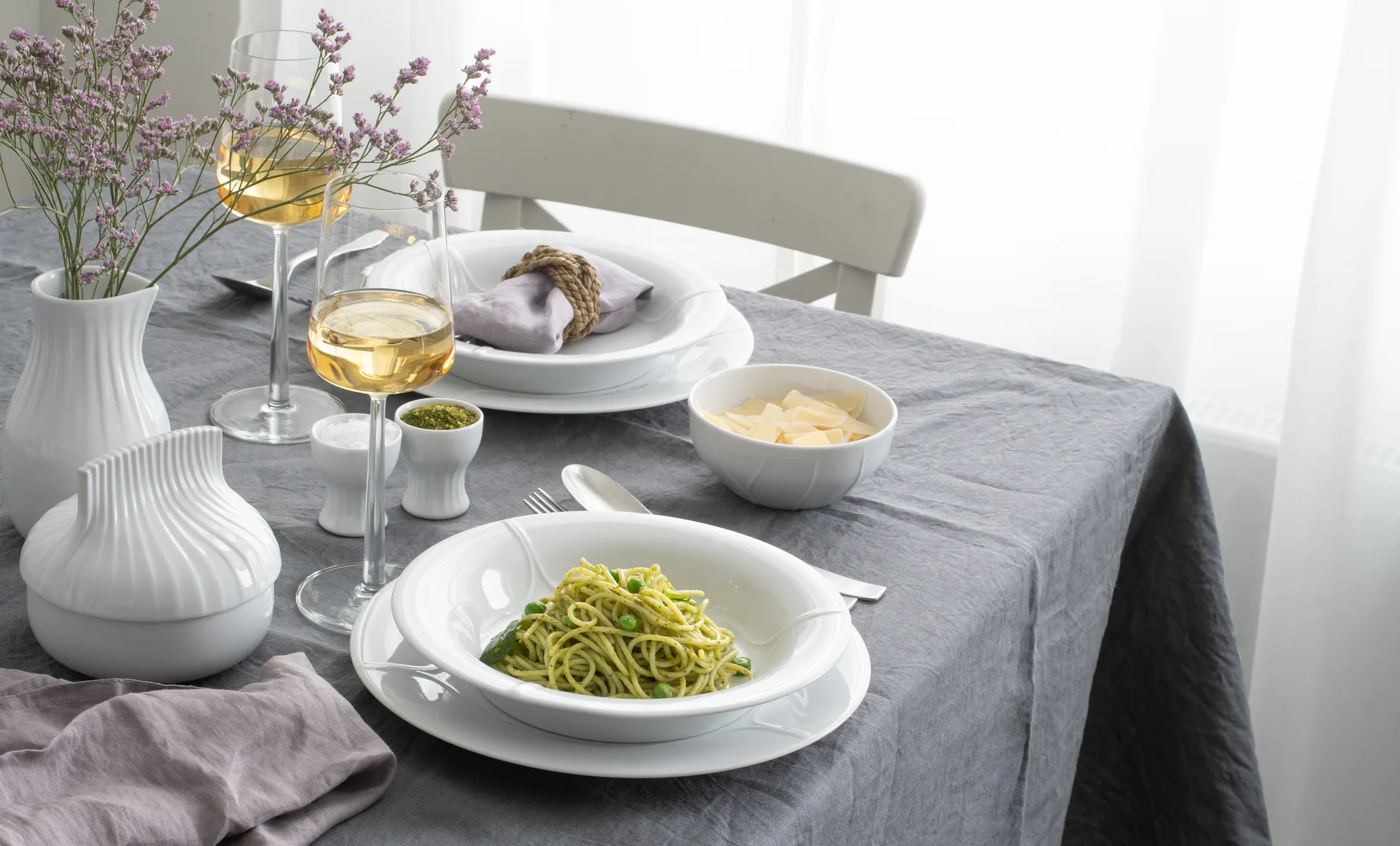 Pli Blanc bowl 70 cl, white Rörstrand