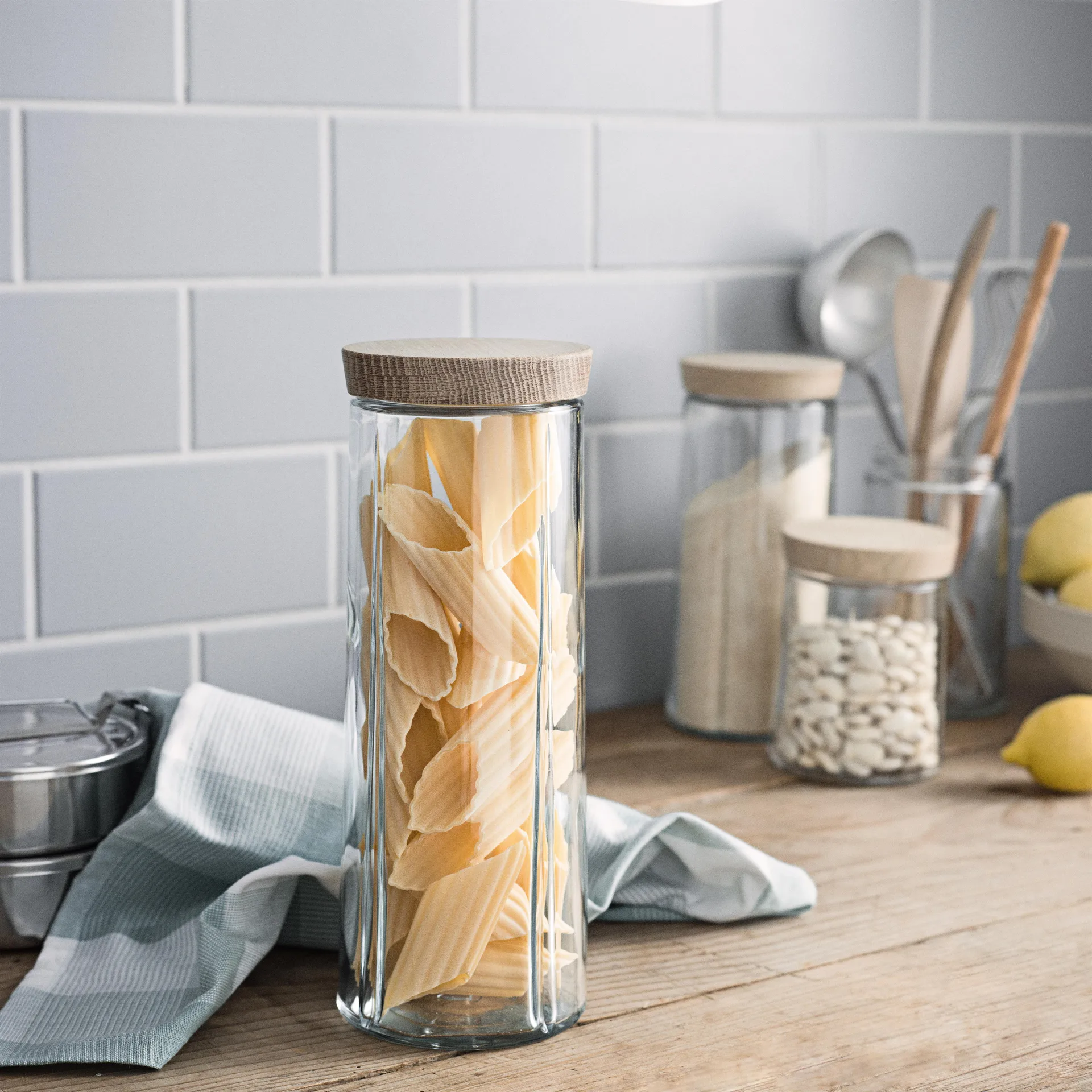 Grand Cru glass jar with wooden lid, 2 l Rosendahl