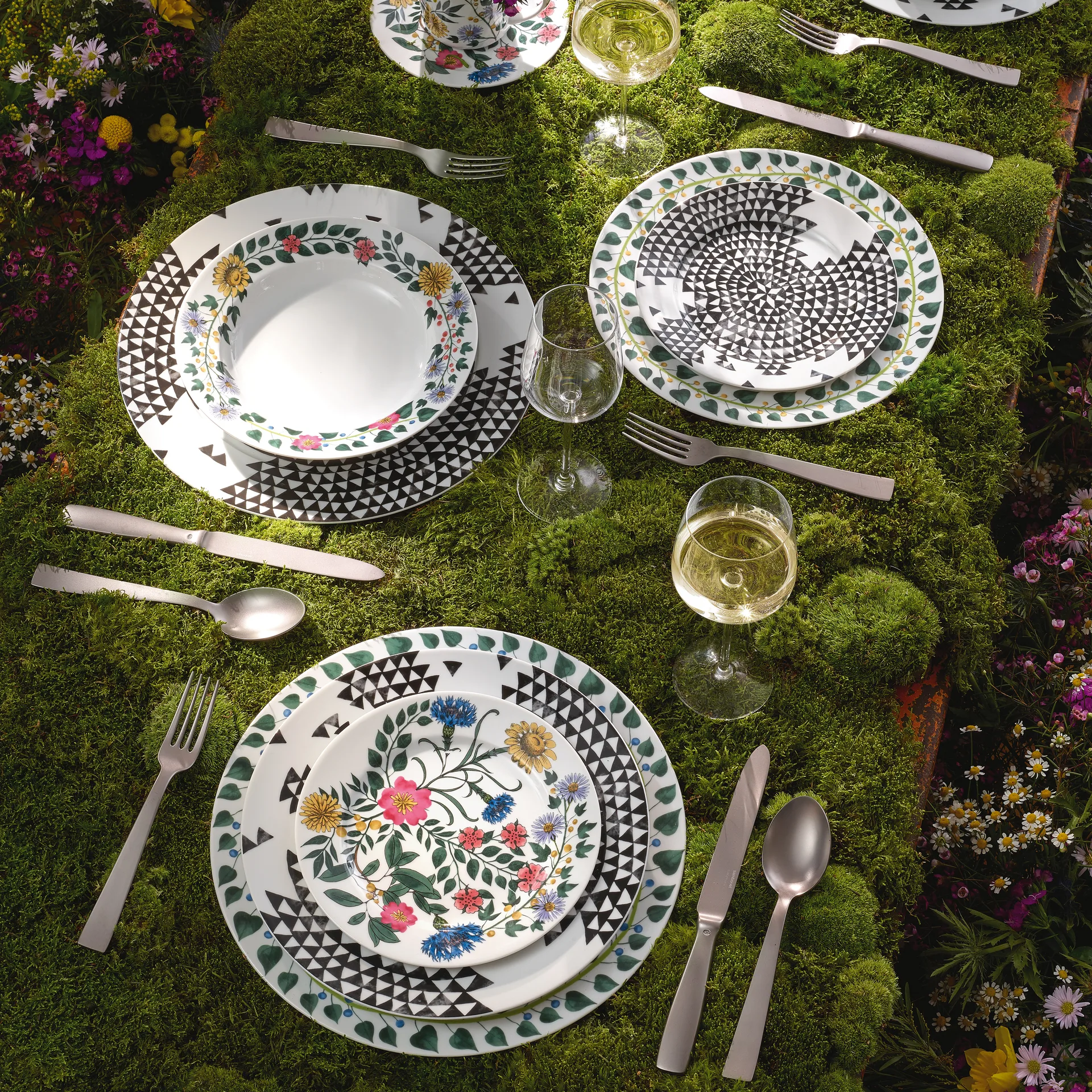 Magic Garden Foliage plate 28 cm, white-green Rosenthal