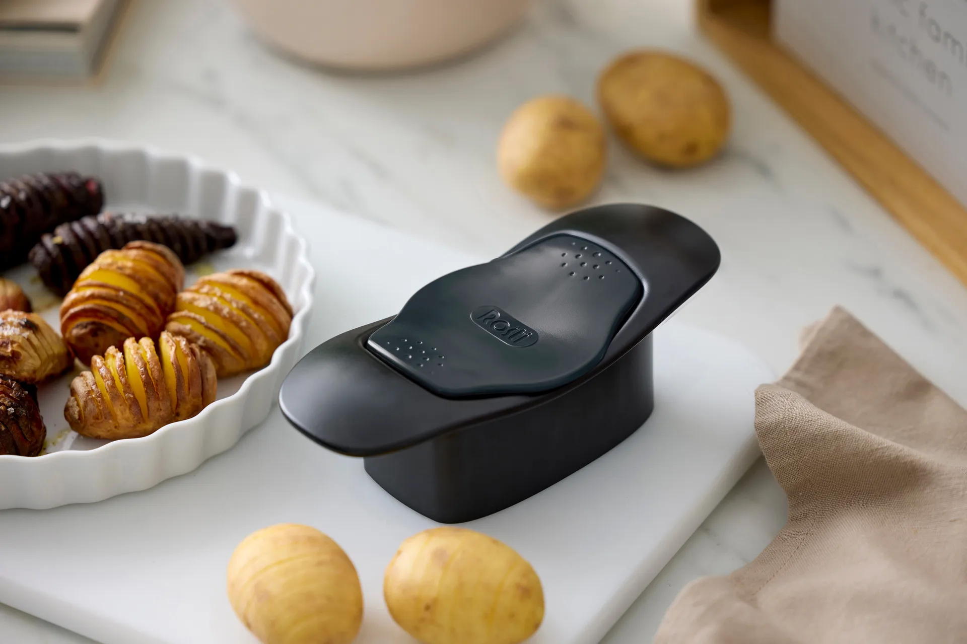 Classic hasselback cutter, Black Rosti