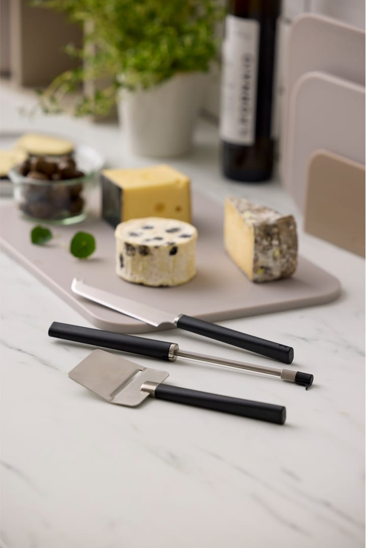 Emma cheese cutter 24 cm - Black - Rosti