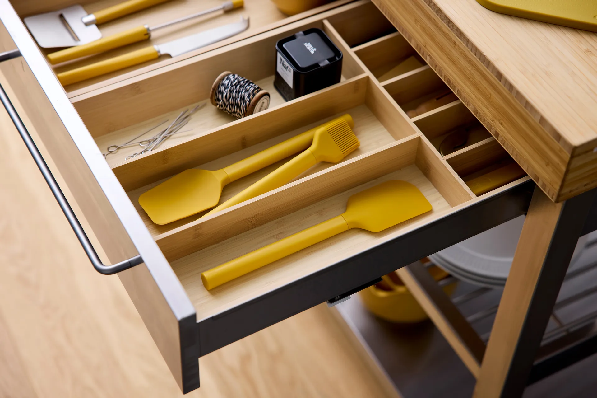 Rosti Emma baking brush, Curry Rosti