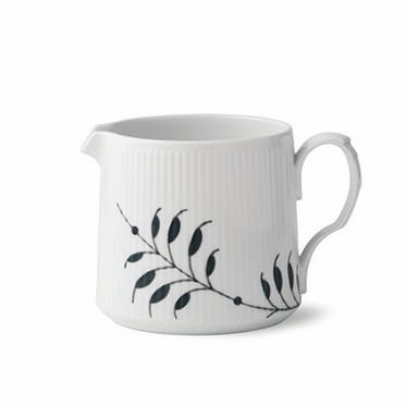 Black Fluted mega modern jug - 70 cl - Royal Copenhagen