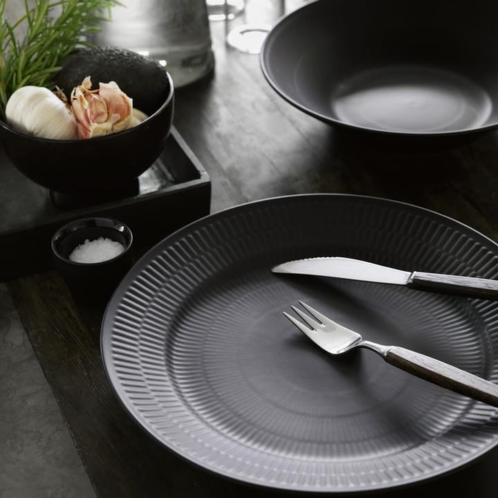 Black Fluted plate - Ø 27 cm - Royal Copenhagen