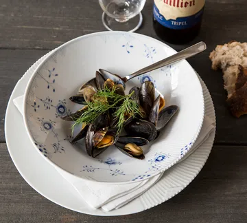 Blue Elements deep plate 1 - Ø 25 cm - Royal Copenhagen