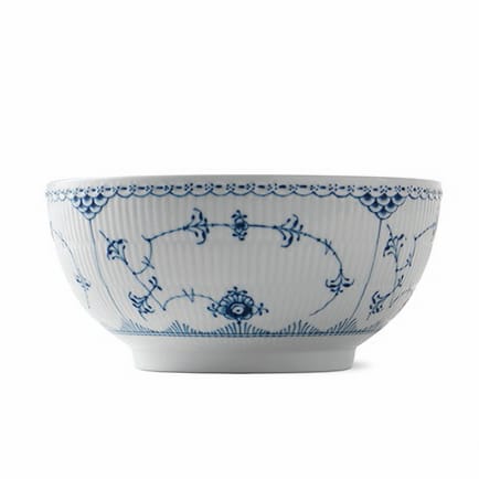 Blue Fluted Half Lace bowl - 3.1 l - Royal Copenhagen
