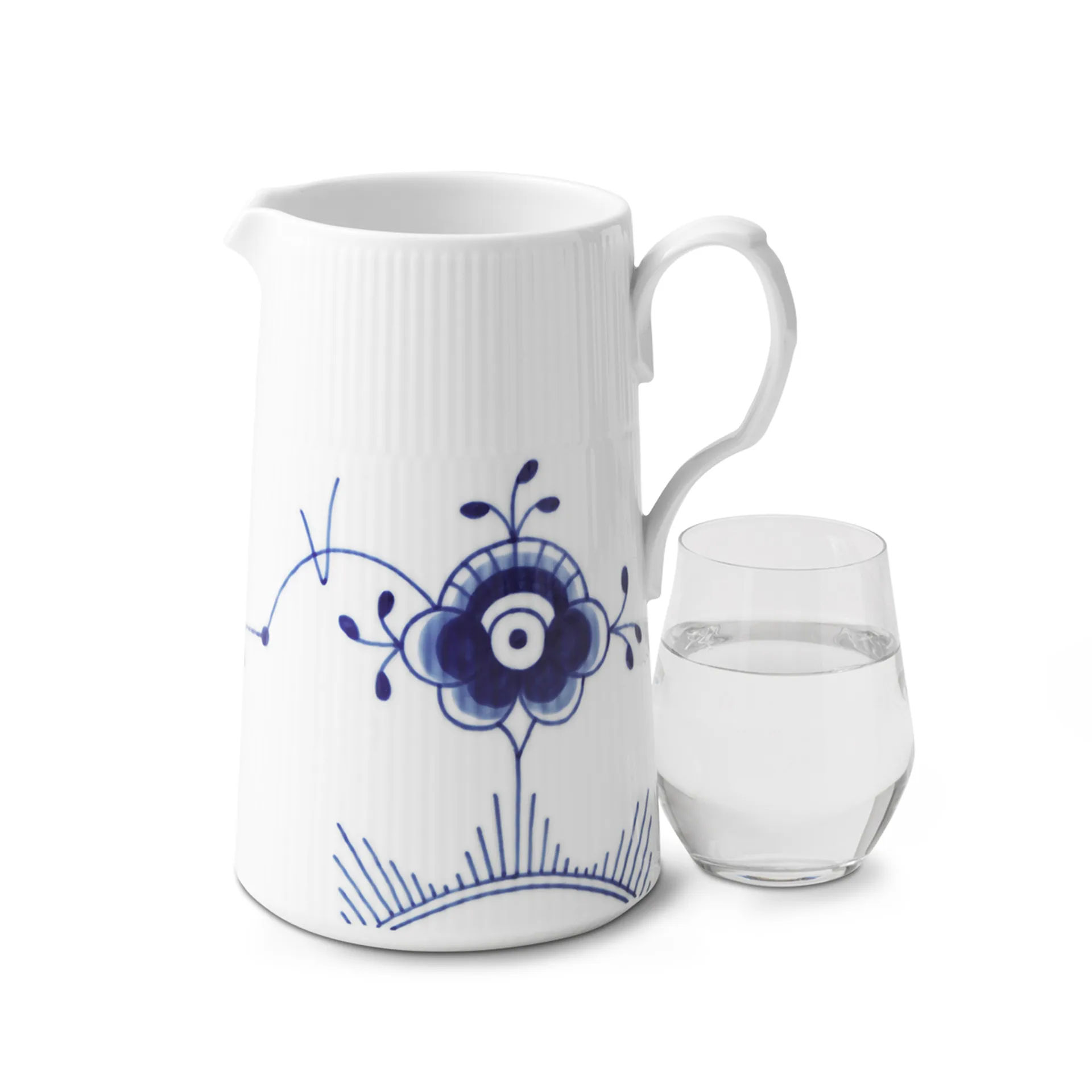 Blue Fluted Mega jug large, 1.6 l Royal Copenhagen