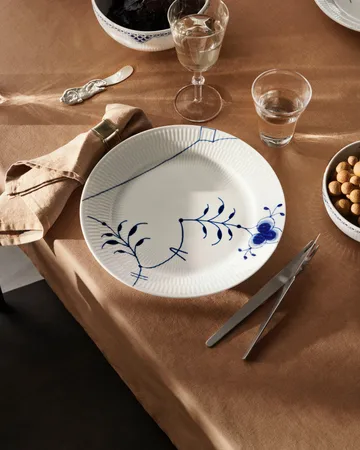 Blue Fluted Mega Limited Edition side plate Ø22 cm - White-blue - Royal Copenhagen