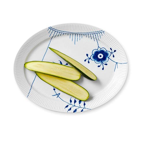 Blue Fluted Mega oval dish, Ø 33 cm Royal Copenhagen