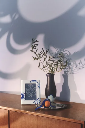 Blue Fluted Mega photo frame 16.5x21 cm - White-blue - Royal Copenhagen