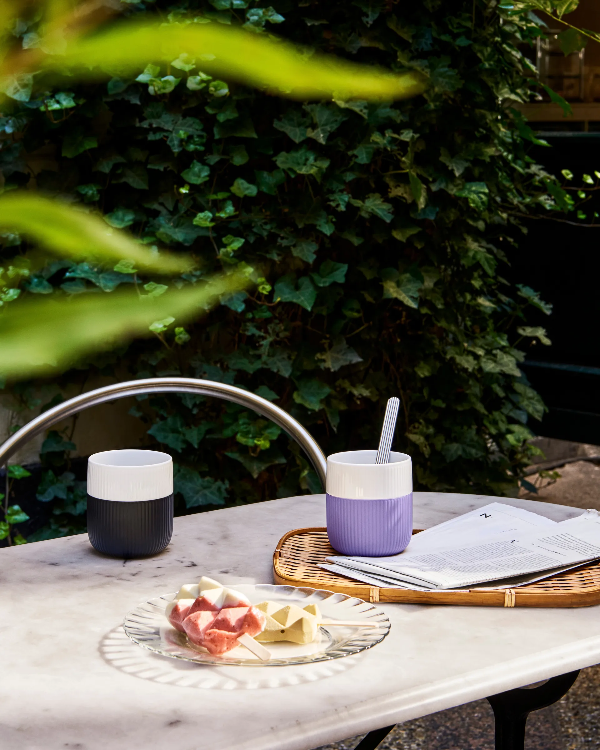 Fluted Contrast mug, Jet Royal Copenhagen