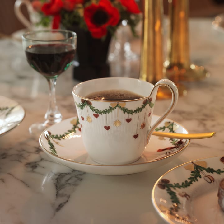 Star Fluted Christmas cup and saucer, 24 cl - high handle Royal Copenhagen